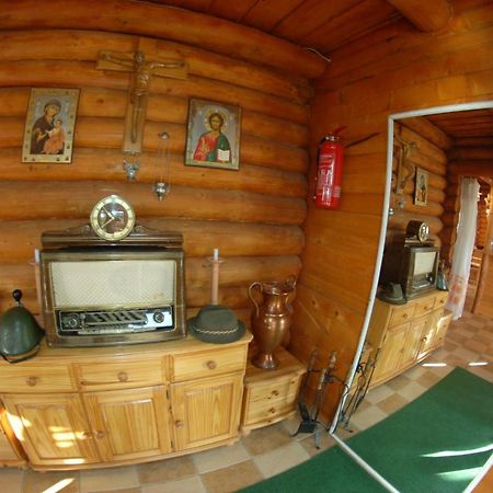 Roenk-Wellness Panzio Mezopeterd B&B 외부 사진