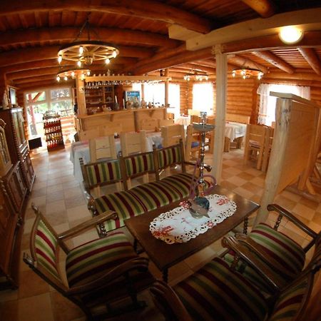 Roenk-Wellness Panzio Mezopeterd B&B 외부 사진