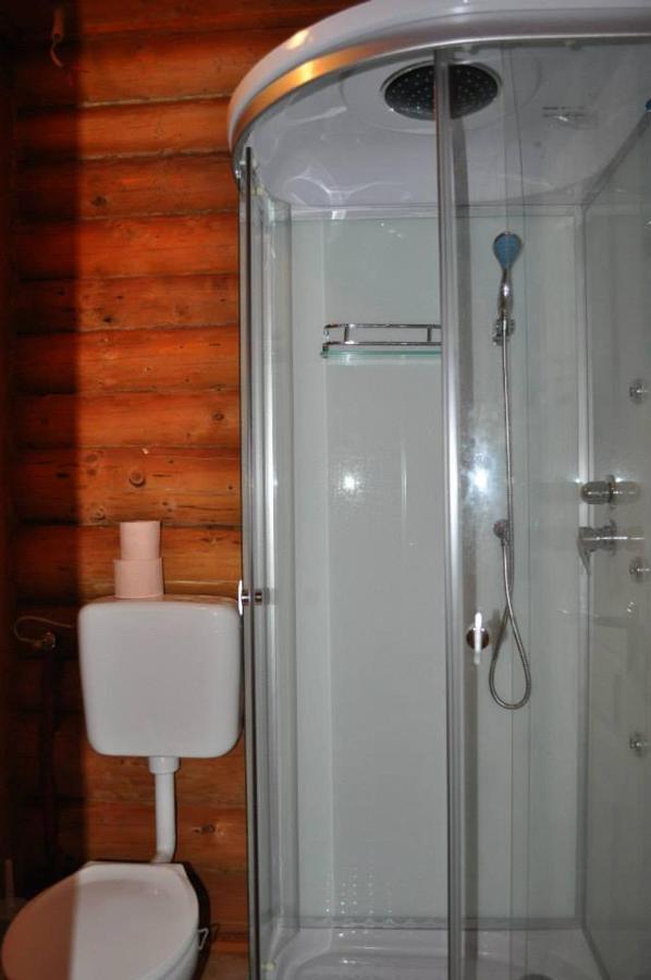 Roenk-Wellness Panzio Mezopeterd B&B 외부 사진